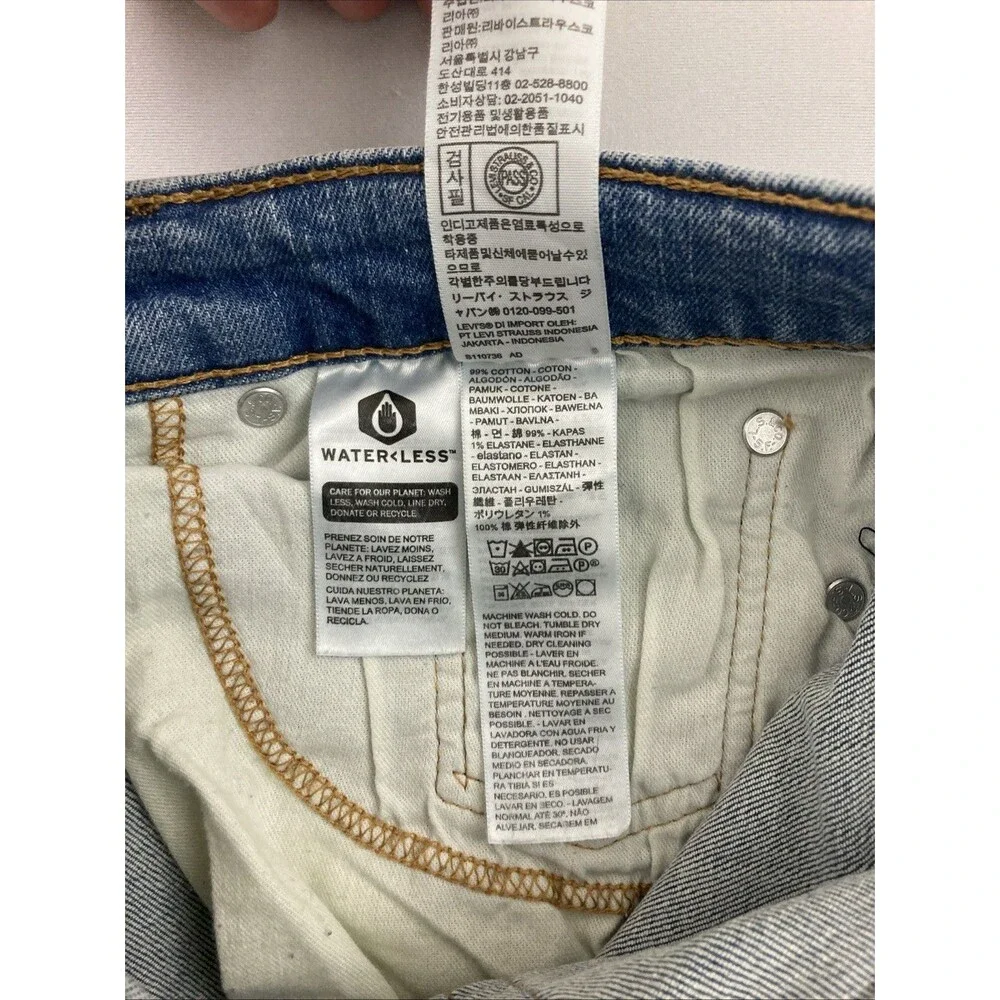 Levis Jeans Mens 32x32 Blue Denim Slim Straight Mid Rise Medium Wash Stretch 511
